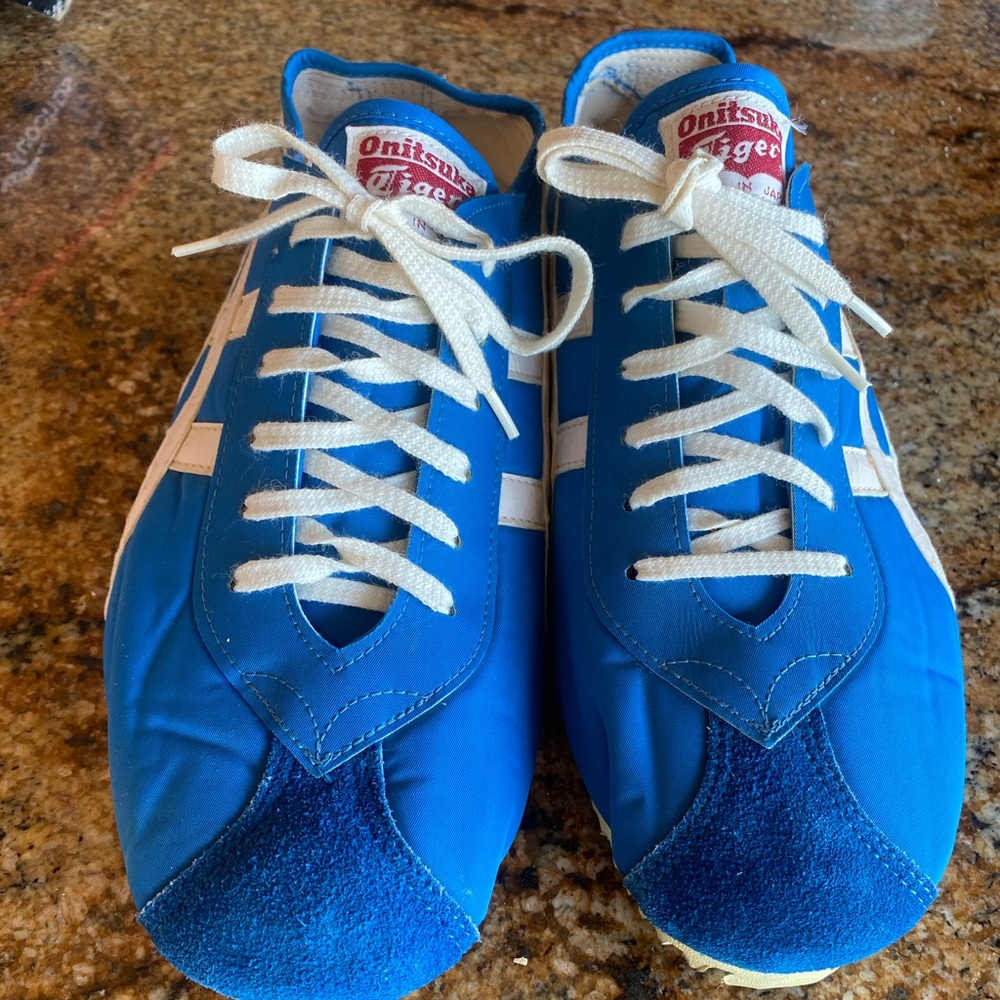 Vintage, never worn, Tiger Onitsuka in Men's Size 6.5